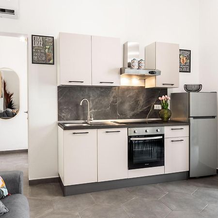 Dimo Luxury Apartment 2 アヴォラ エクステリア 写真